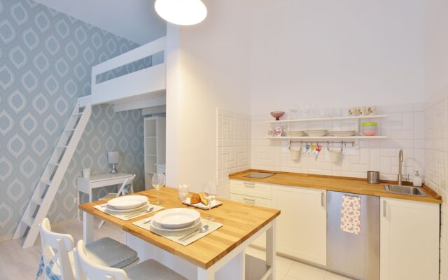 Dob 11 Apartment I.