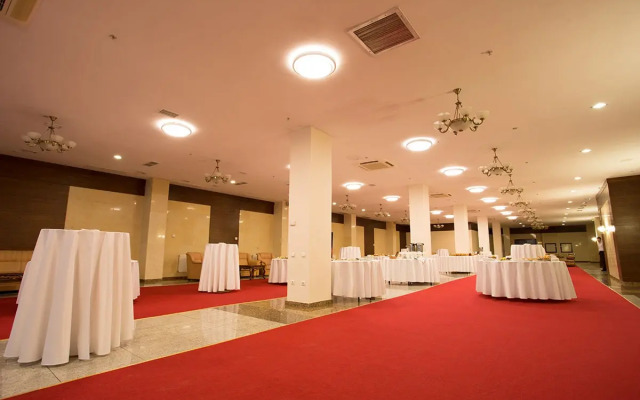 Hotel Duman