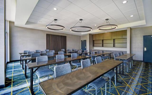 Holiday Inn Grand Rapids North - Walker by IHG