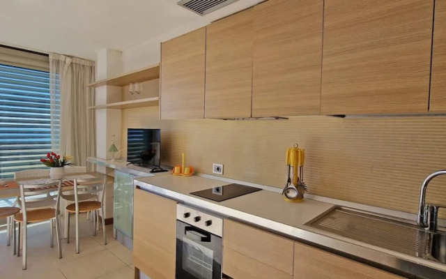 Penthouse Le Vele Sea View 2 Sleeps Air-conditioned