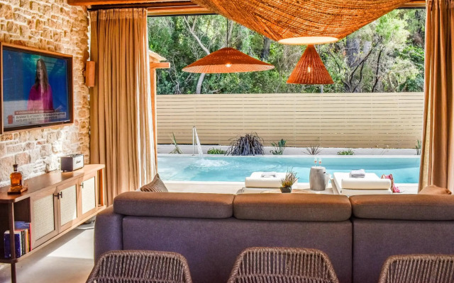 Mandraki Village Boutique Hotel