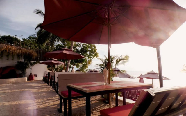 Amara Beach Resort