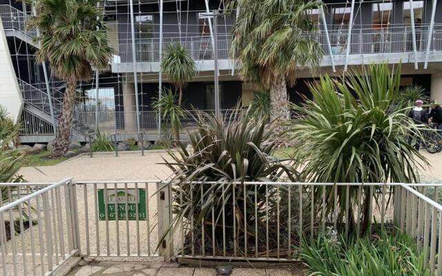 Appartement Balaruc-les-Bains, 1 pièce, 2 personnes - FR-1-571-45