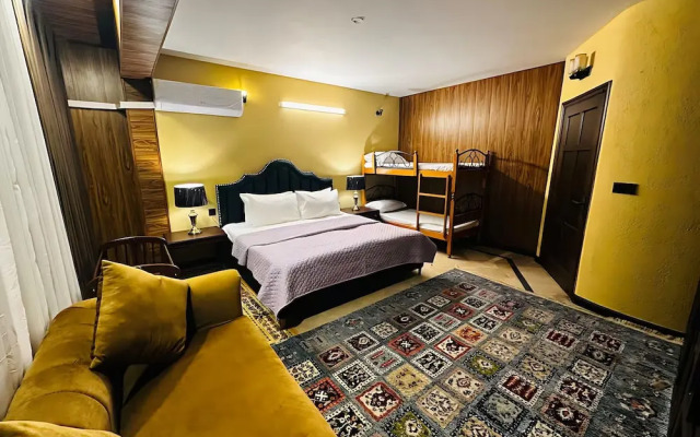 Royal Serviced Cottages