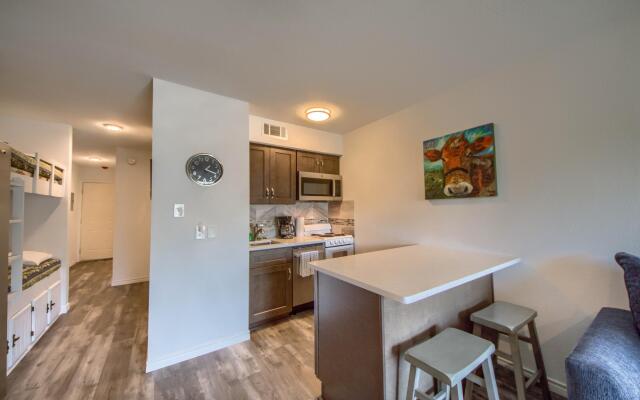 Grandmas River Haus RRC A108