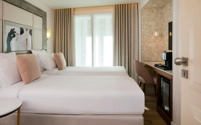 Hotel Des Champs Elysees