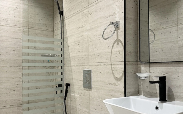 Kease Malqa E-9 Royal Touch  GZ90