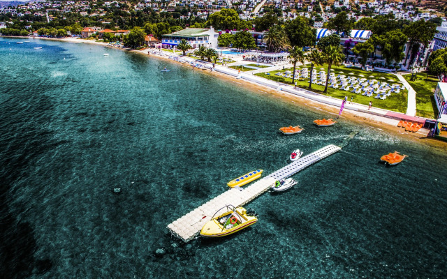 Ladonia Hotels Luna Beach Resort