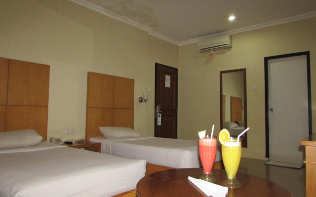 Wisata Hotel Ampera