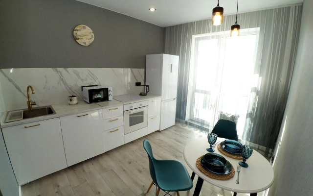 Apartment on Dementieva street 20