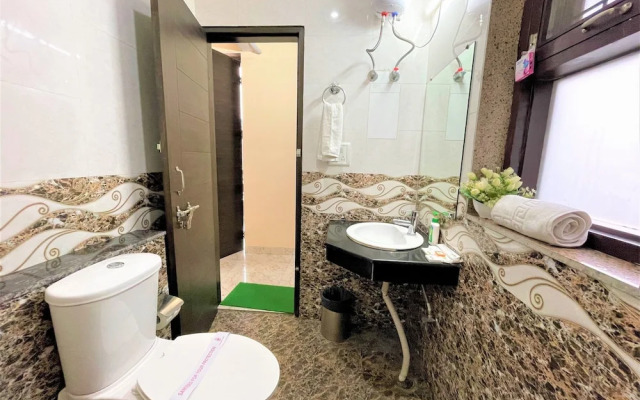 Olive Service Apartment Near Artemis