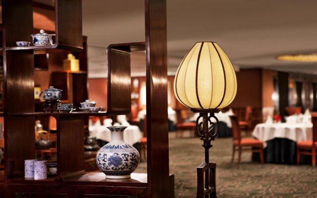Sheraton Hong Kong Hotel & Towers