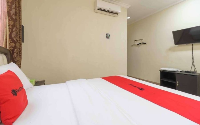 Hotel Addict by RedDoorz – Guest Rooms – Cikarang