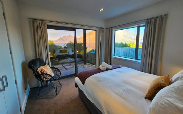 Cedar Drive Retreat – Guest Rooms – Queenstown