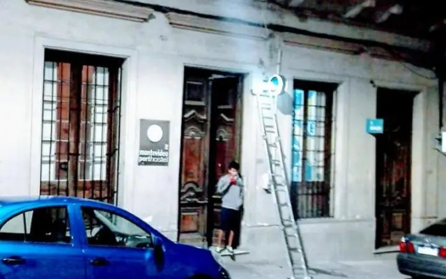 Hostal MVD Port