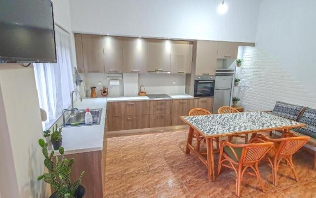 Mpoulakis Apartment 46