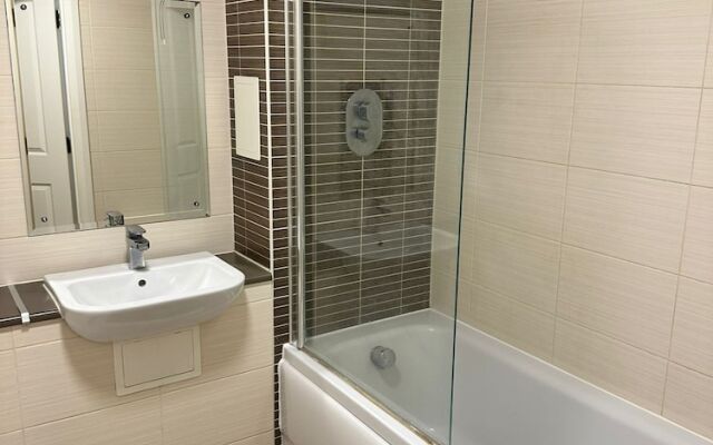 Cosy1-bed Apartment in London Near Excel London