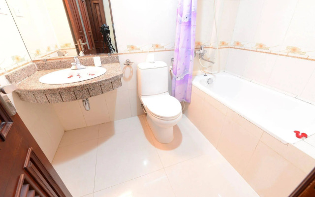 Little Hanoi Hotel