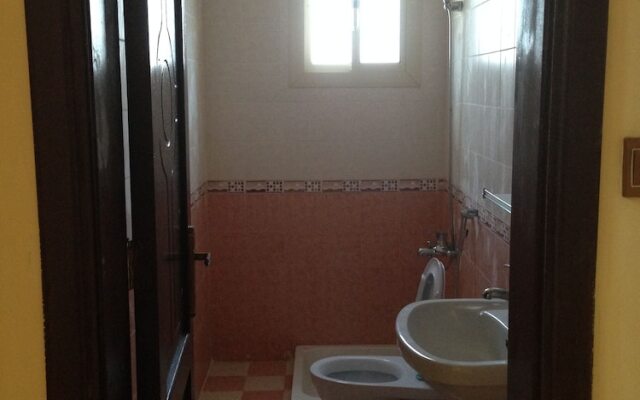 Al Eairy Furnished Apartments Tabuk 4