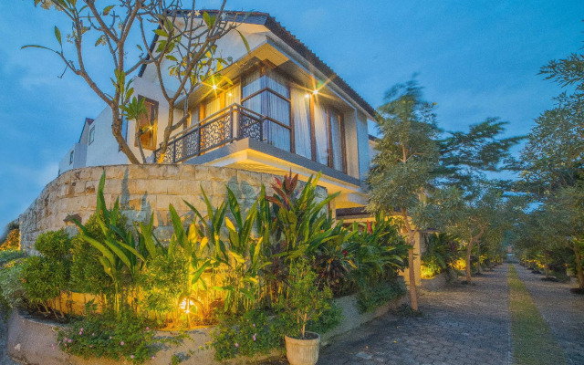 Grand Kesambi Resort and Villas