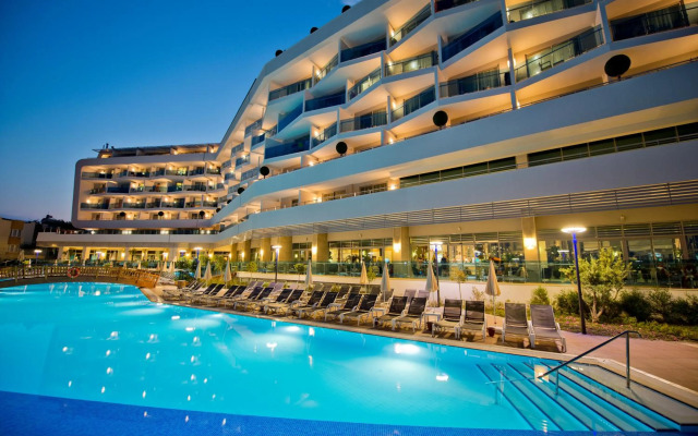 Selene Beach & Spa Hotel