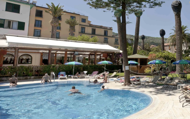 Hotel Eden