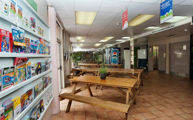 Islander Backpackers Resort
