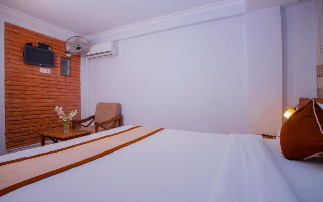 Hotel holiday inn
