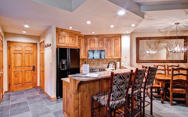 Highlands Lodge by Beaver Creek Mountain Lodging