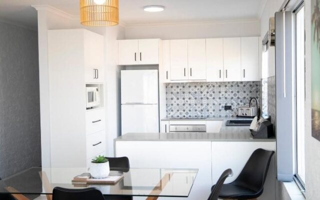 The Palms Apartments