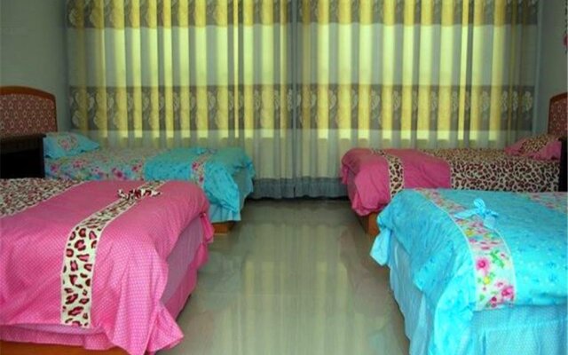 Jiuquan Dunhuang Mengtu Youth Inn