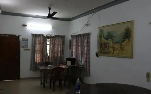 Little Flower Home Stay