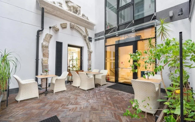 Forums Boutique Hotel