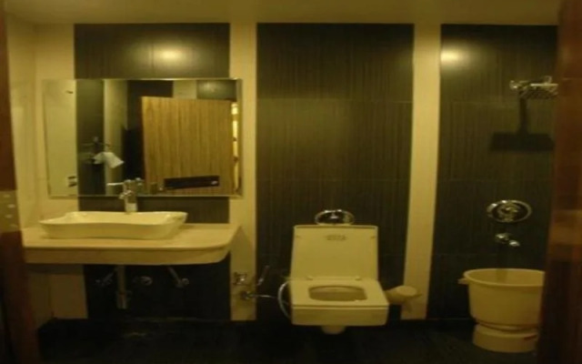 Hotel Shivdev International