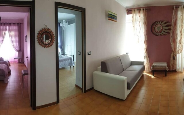 Inviting 2-bed Apartment in Roma Close Colosseum