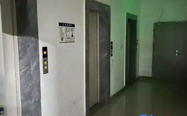 Jiayue Homestay (Kunming Medical University First Affiliated Hospital Chenggong Campus)