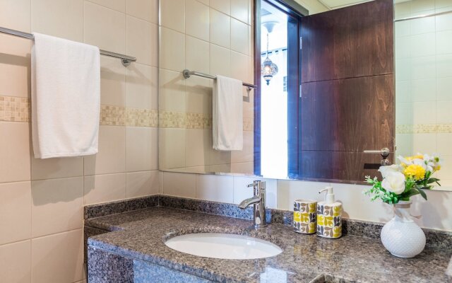 West Tower by Deluxe Holiday Homes