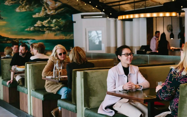 Coogee Bay Hotel