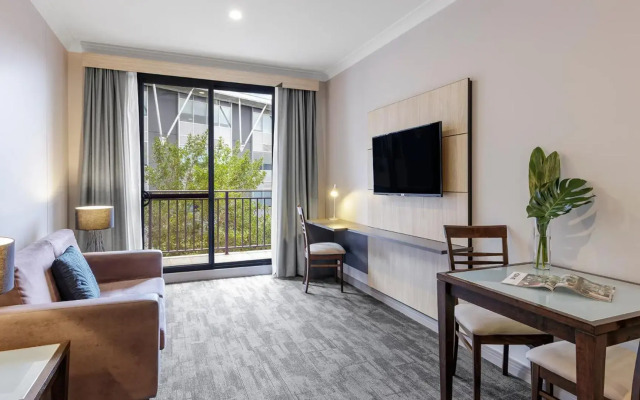 Oaks Sydney North Ryde Suites