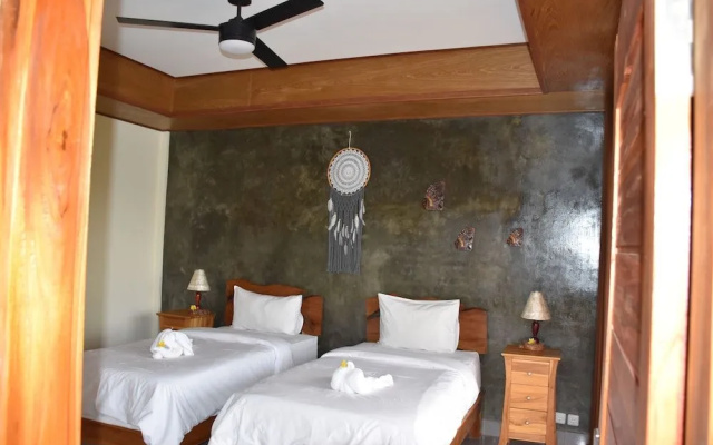 West Break Bali Medewi