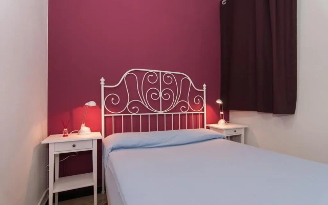 Bbarcelona Sagrada Familia Garden Apartment