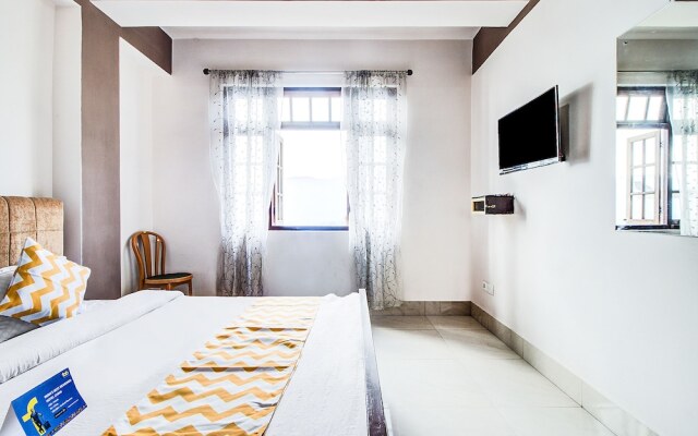 FabExpress Parasol Residency