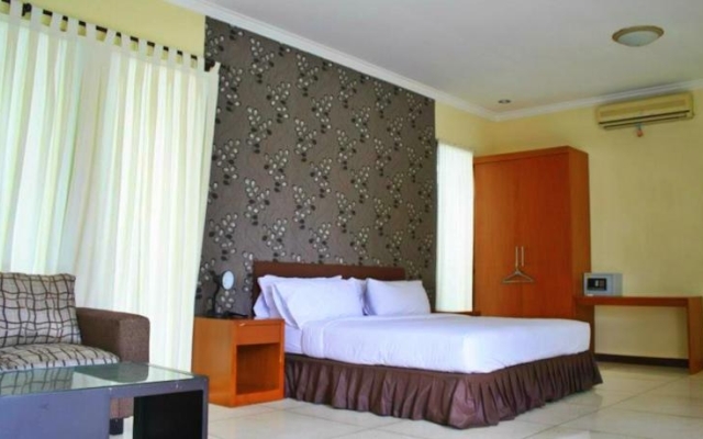 Village Indah Villas