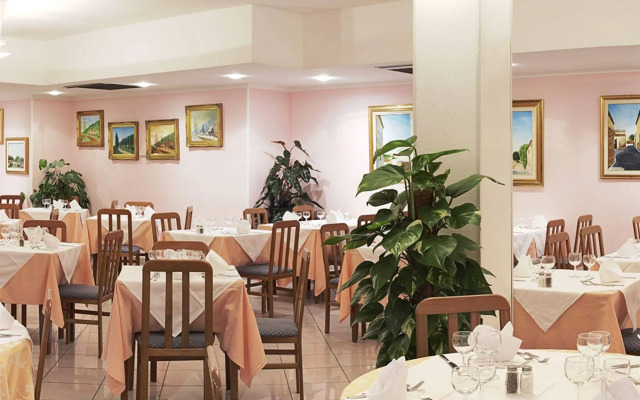 Hotel Majore