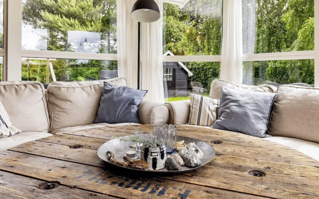 6 Person Holiday Home in Vaeggerlose-by Traum