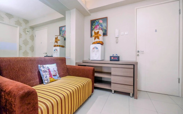 Warm And Cozy 2Br At Green Palace Kalibata Apartment