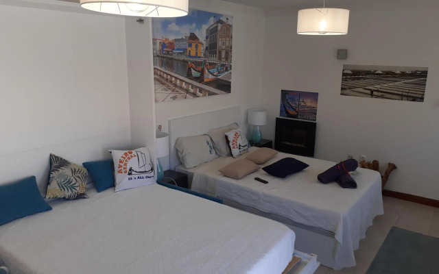 Aveiro Central Its ALL there Apartment