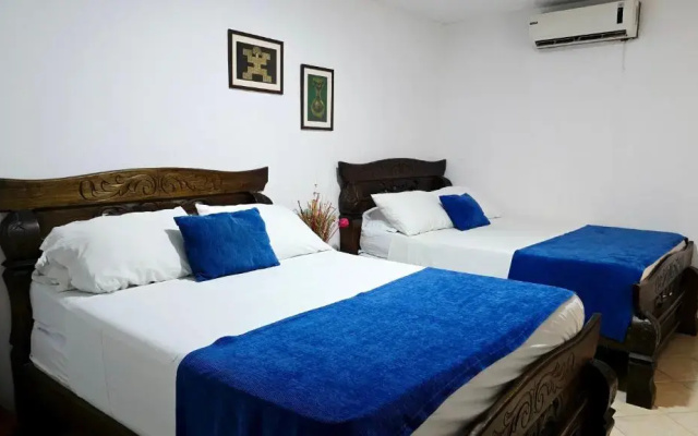 Hotel Olas Del Mar