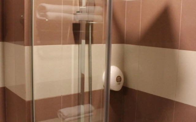Classique Hotel (SG Clean Certified)