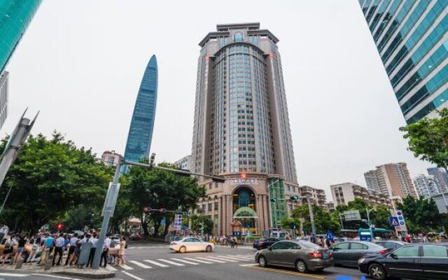 Pengcheng Apartment